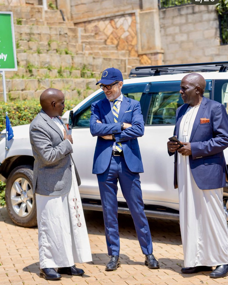 JanSadek's tweet photo. Yesterday, at @KabojjaSchool’s Cultural Day, I spoke about an idea at the heart of the European Union: unity grows when we respect our differences. Uganda’s cultural richness is a strength. Young people who learn to listen across cultures will help shape its future. https://t.co/h8ZWBlFhjB