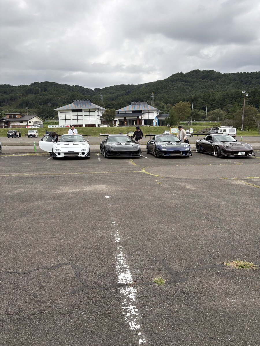 makorn0306's tweet photo. 東北ロータリーミーティングの写真、色々みてて、ほとんど撮れてなかった。

SAやMX30までもあってすごかった https://t.co/rmXCrDcrF6
