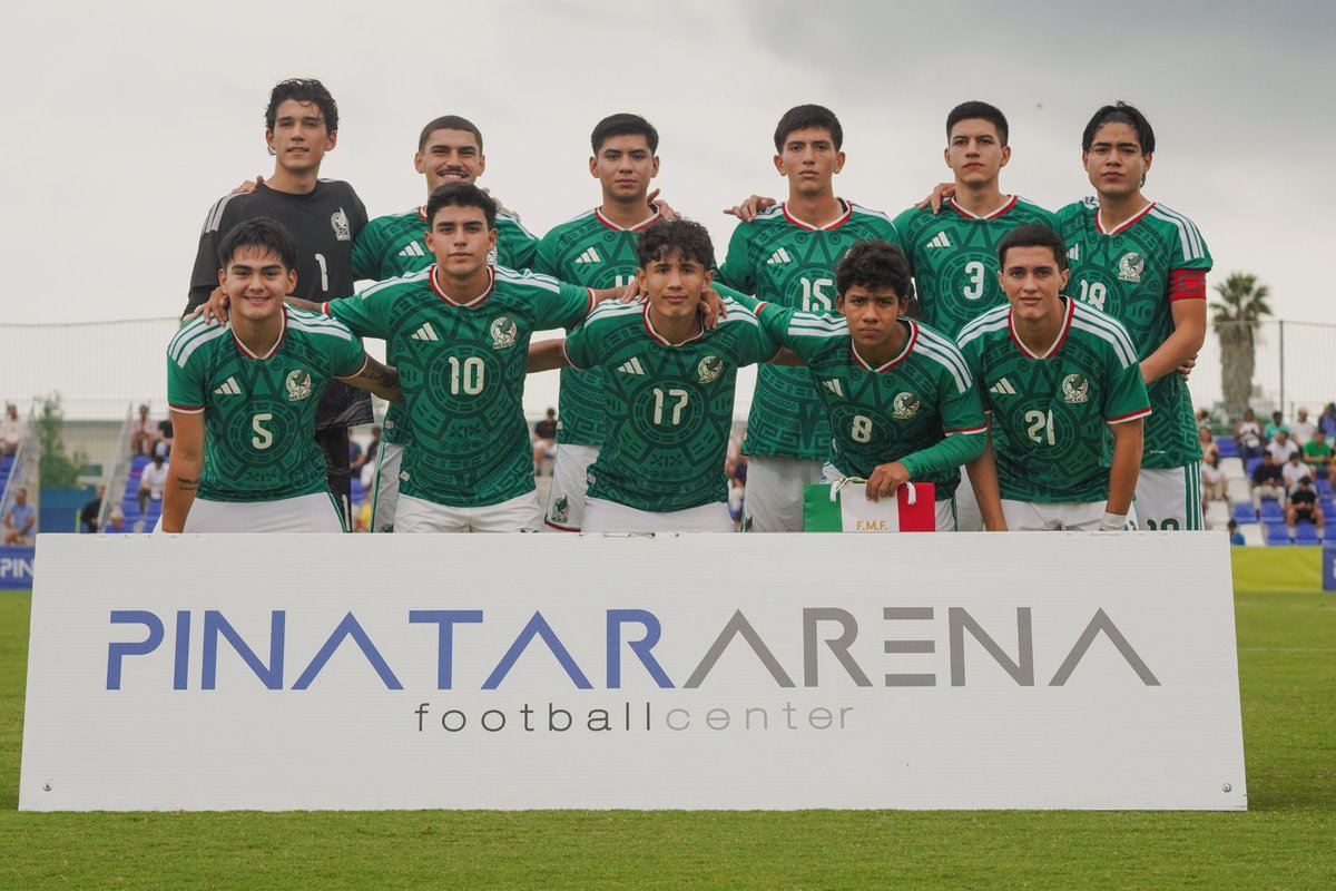 PinatarArena's tweet photo. ⏰ INICIO ✅ https://t.co/86LTmujAkH