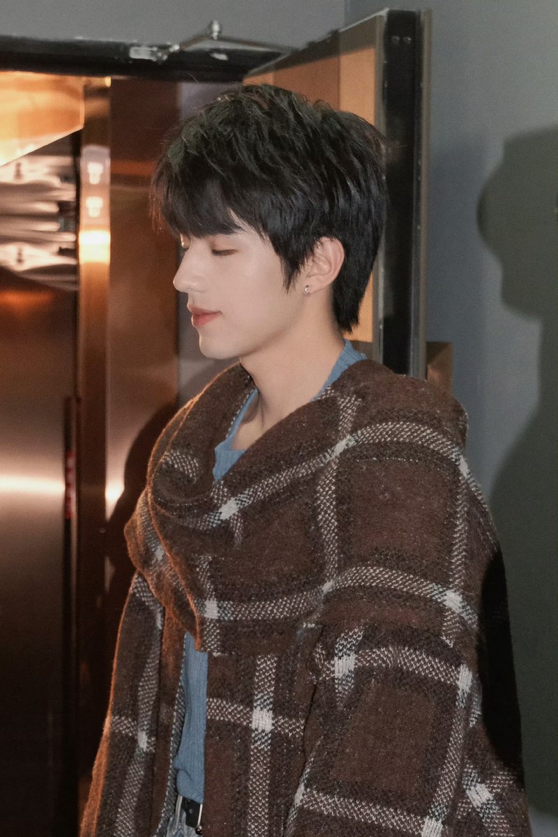 shuyuan_ph's tweet photo. [WEIBO]

261004 Shuyuan Weibo Update!

100 days

🔗https://t.co/B1u9oUIxZn

#shuyuan #淑元 #yuyuan #shuyuanph https://t.co/HwpQ1ImYh2