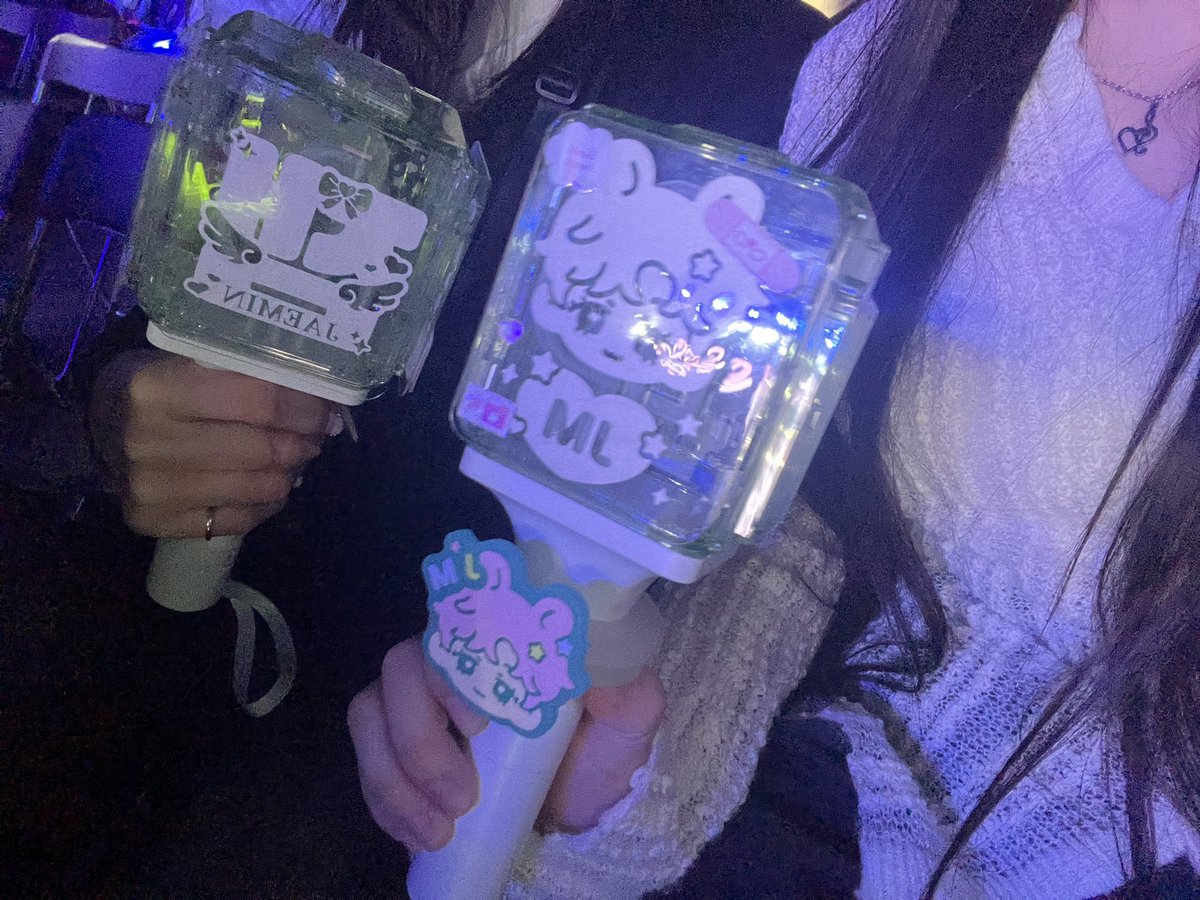 n813a_'s tweet photo. a-nation楽しかった♬.*ﾟ!! https://t.co/ApZsuQ7lEb