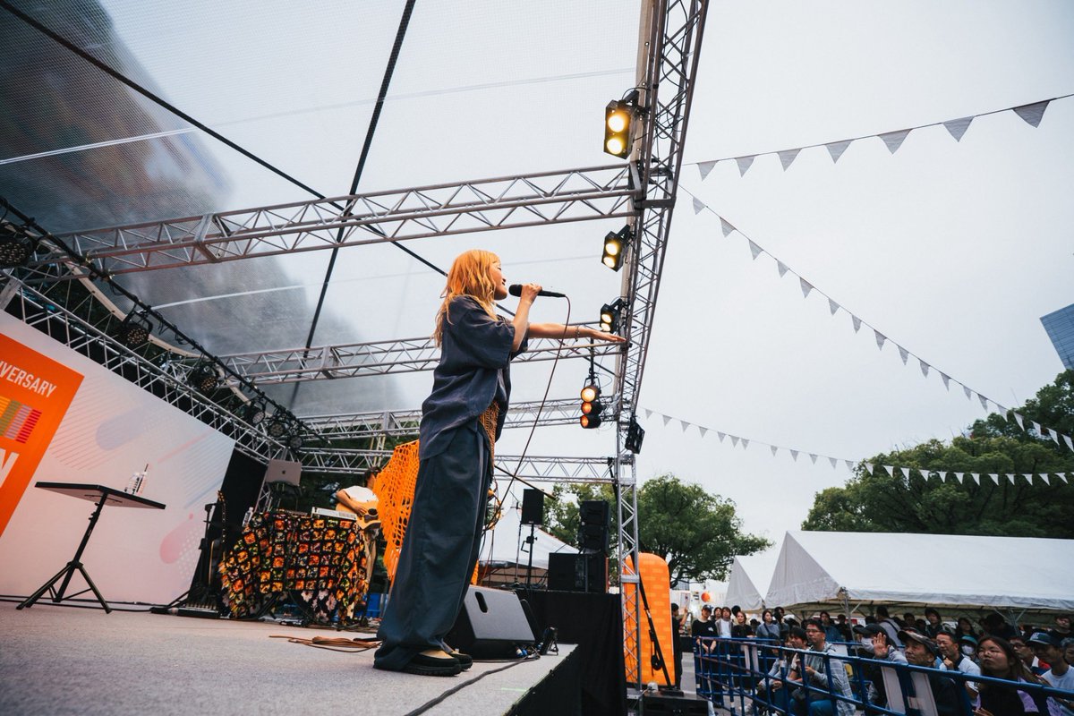 zip_special's tweet photo. #zipfm 33rd Anniversary
🍂ZIP AUTUMN SQUARE🍂
.
🌈𝙎𝙋𝙀𝘾𝙄𝘼𝙇 𝙇𝙄𝙑𝙀
NakamuraEmi (@nakamura_emi）
.
📍エディオン久屋広場

▼イベント詳細▼
https://t.co/qJK4Q05XuH

#オータムスクエア https://t.co/IF8CwCSUJ9