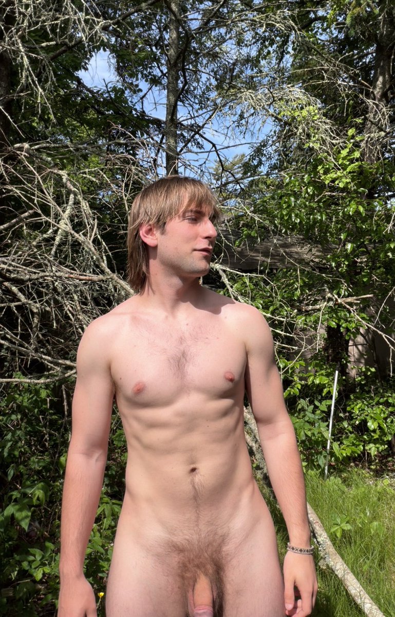 onlyjackjudd100's tweet photo. say “hii” if you wanna see daddy grow and plant his seed https://t.co/8dZNMYnkW5