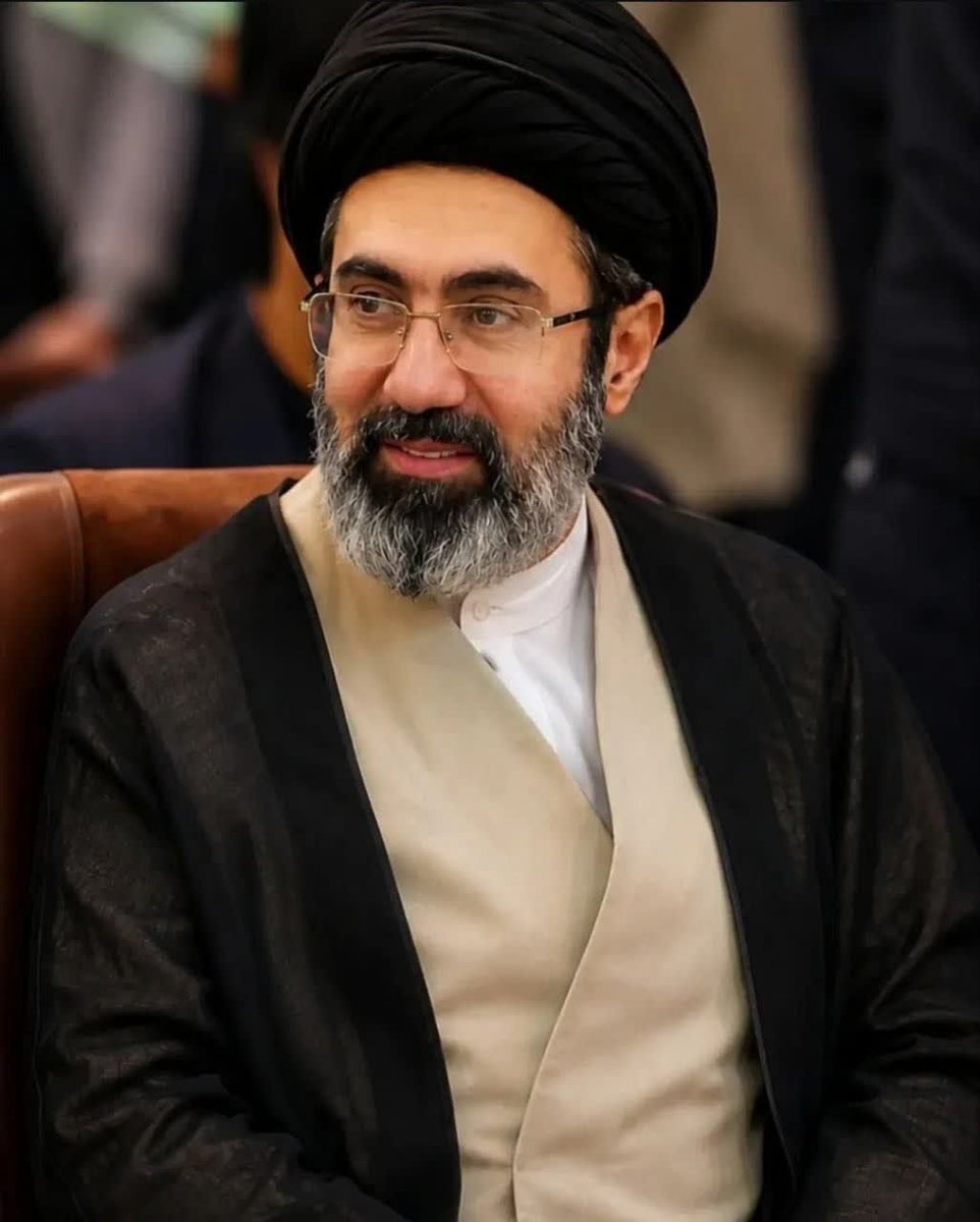 Zahrakhanom1364's tweet photo. جهت زیبایی توییتر😍🤩 https://t.co/BB2YiO4XSd