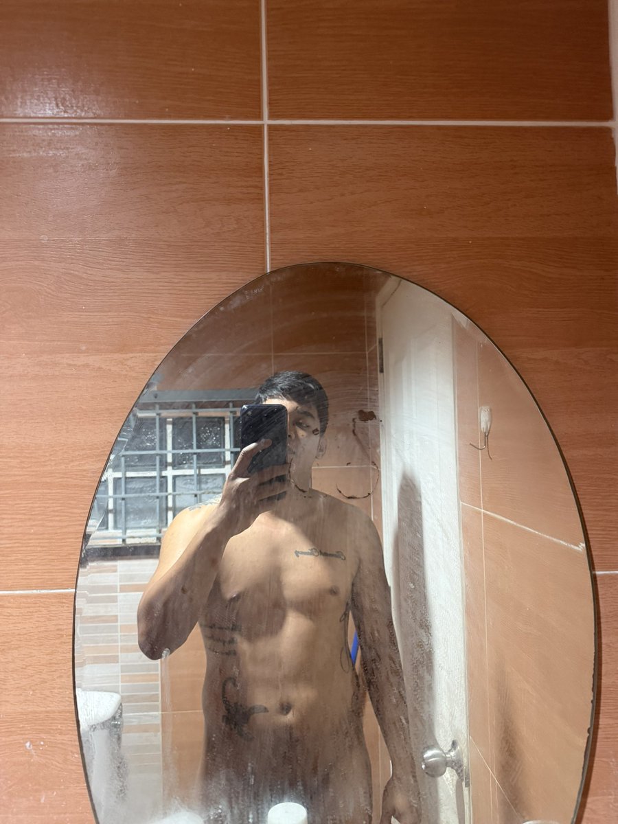 Go_kk_54's tweet photo. ไม่เคยจะแพ้อะไร นอกจากลายลูกไม้  
พน เจอกันGym💪
#กิ่งแก้ว #บางพลี #สมุทรปราการ https://t.co/yNkjGgaYhS