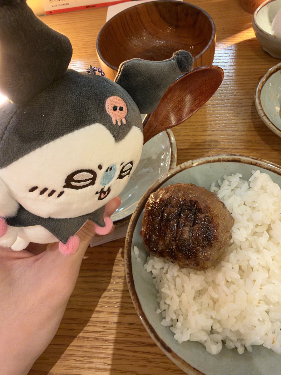 zzyzzc4bq's tweet photo. 出去吃饭还办了个会员😂 https://t.co/ohuwmCsrA9