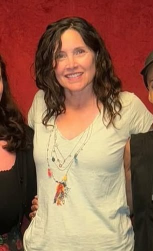 AnnaHer006's tweet photo. Day 12 of manifesting and asking @Union_Conv to invite Rachel Shelley for #PrideCon. https://t.co/2RqYR3VB17