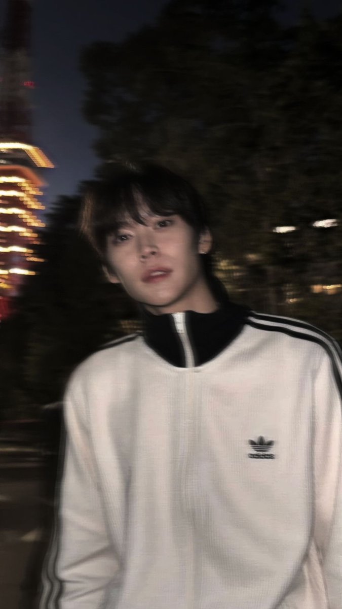 Gang20010319's tweet photo. 송은석 https://t.co/IHKHsvzNiS