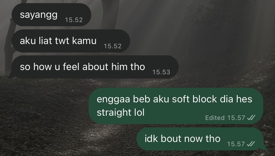yoraaintreal's tweet photo. sometimes i forgot he knew all of my twt accs https://t.co/I6tSTHuuEq
