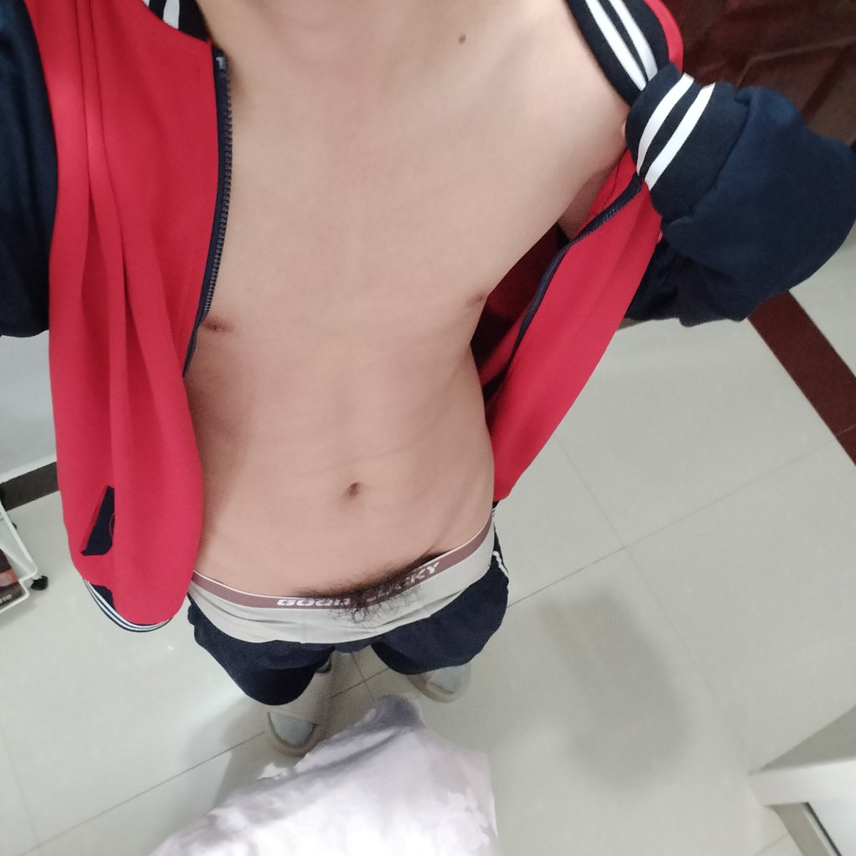 xst112591's tweet photo. 这期是我定制的校服play https://t.co/mY0GNGDIfy