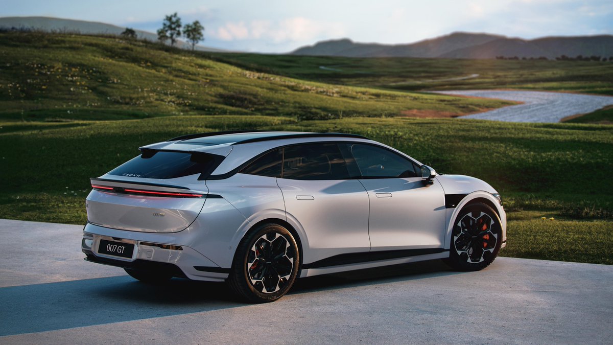 Bbuang33's tweet photo. This car really gives a great vibe, it's so cool! https://t.co/HGoRMw4VeL