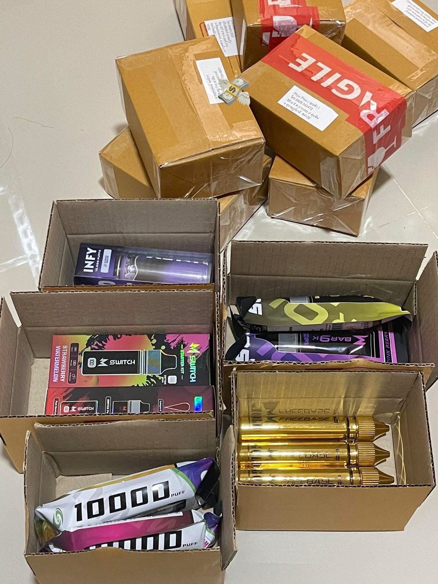 PerlaAdeyrw's tweet photo. RELX CREATOR 20K🧬
📌มีให้เลือกทุกกลิ่น
📌งานแท้100%
⚡️ ส่งแกร็ปได้ตลอด 24 ชั่วโมง
📩 @435aefrbมี@ หรือ https://t.co/lQ41t9WmDb
#พอตกทม #พอตเชียงใหม่ #พอตขอนแก่น #พอตหาดใหญ่ #พอตใช้แล้วทิ้ง #บุหรี่ไฟฟ้า #พอตส่งด่วน #พอตหัวหิน #พอตรังสิตาม https://t.co/ti0ByOykZ6