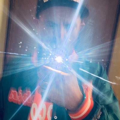rUdO_Ex_e's tweet photo. #NuevaFotoDePerfil https://t.co/pbeLu3djtn
