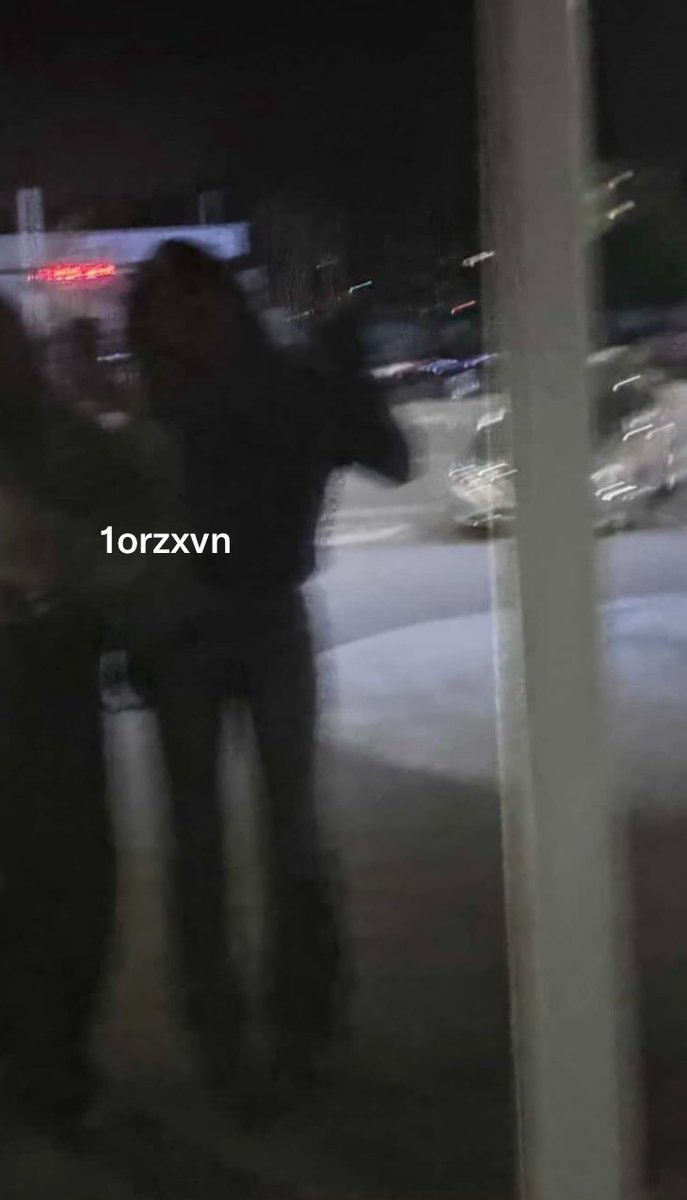 1orzxvn's tweet photo. 오프 넘 많이하나 https://t.co/UQqsCBFDFQ
