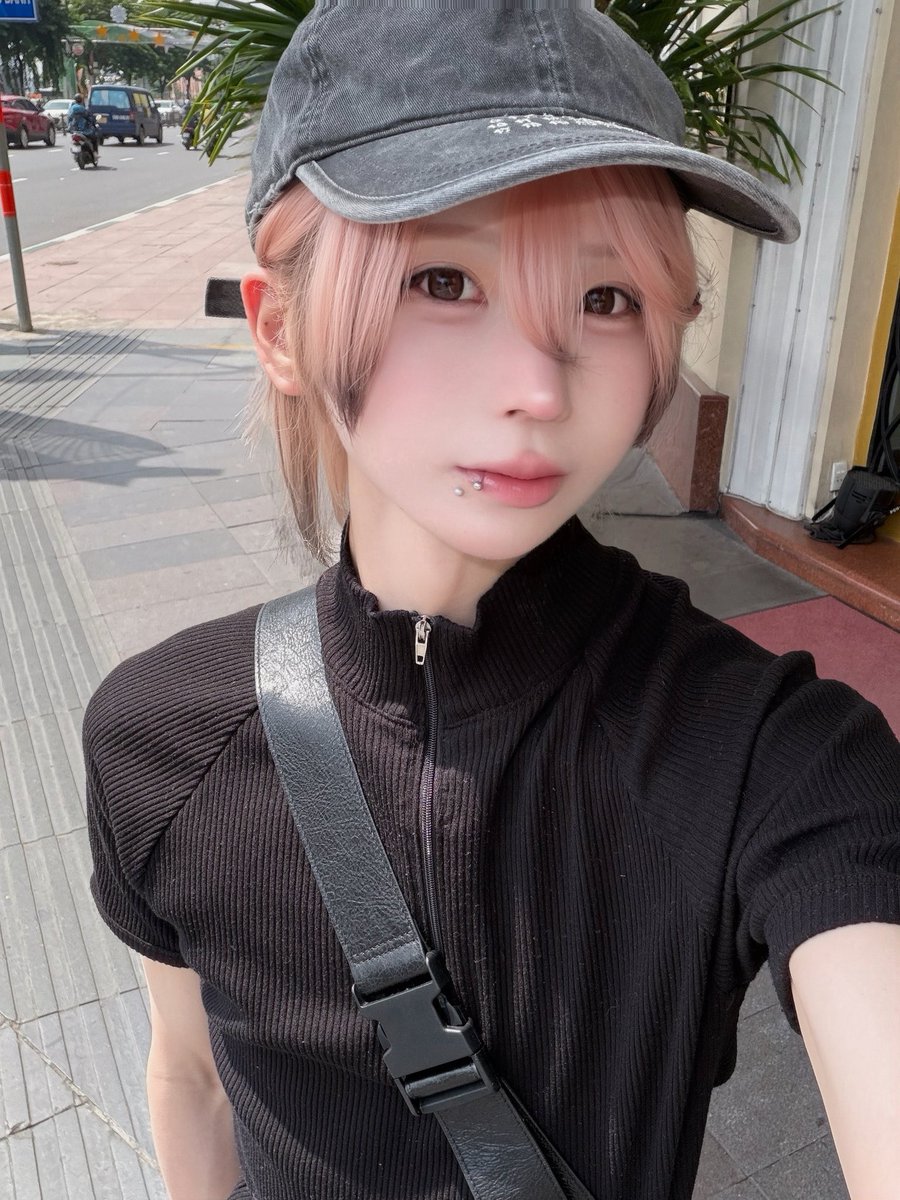hlhr_ten's tweet photo. ☀️.°🇻🇳( `ω´)♩ https://t.co/1oVtFMqft8
