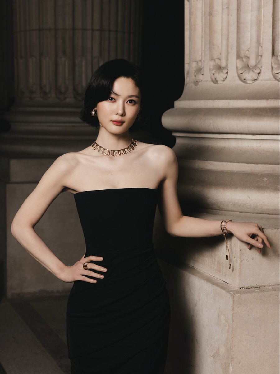 MessikaJewelry's tweet photo. Messika High Jewelry 2026 Show, Terres de Contrastes. 
A gathering of friends, muses, and icons celebrating High Jewelry in its most dazzling expression.

#Messika #MessikaHighJewelry https://t.co/XbrWkY2Ldk