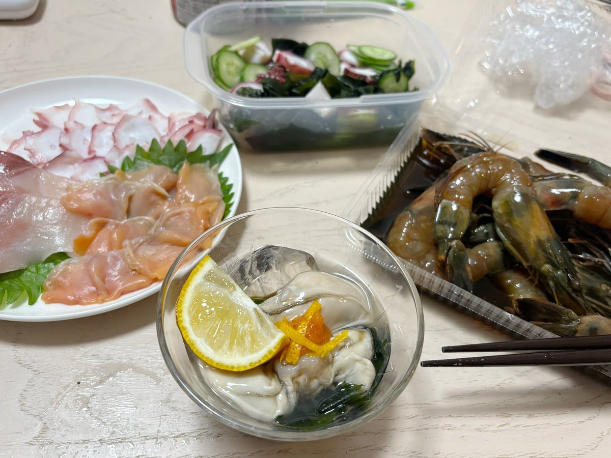 Sutikk2f's tweet photo. 昼は強がれるのに https://t.co/LJZ0nqCI3O