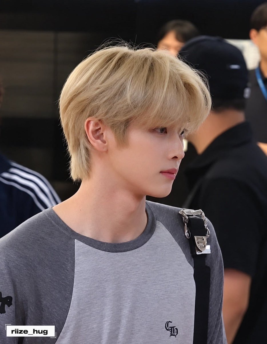 5daengii's tweet photo. 이날의성찬이
굉장히조은느낌을줌 https://t.co/1PHpNbyijE