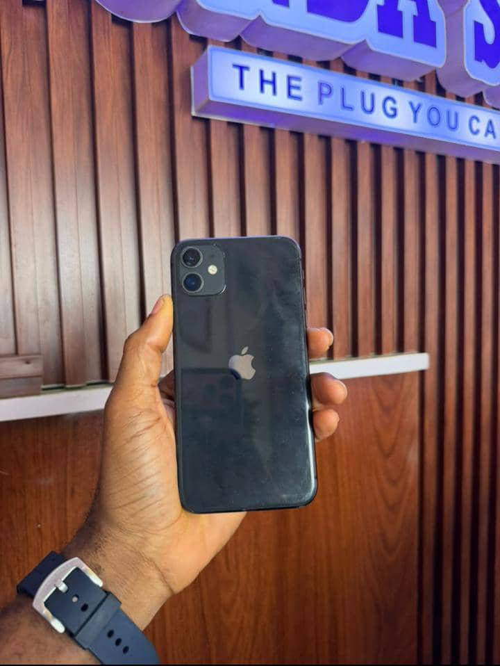 wondaversestore's tweet photo. iPhone 11

64GB, Unlocked
No Face ID 
BH_ 78%
{Black} 

🏷️₦180,000 https://t.co/IYUgUYVbRv