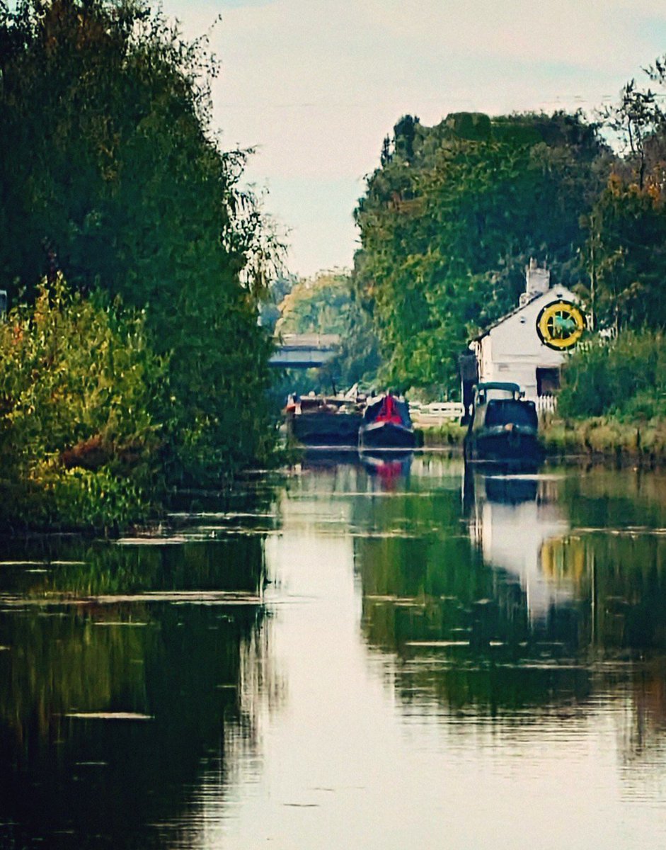 MonicaCrimmins's tweet photo. Back up to Bridgewater Canal. Stretford. #Stretford #Trafford https://t.co/B7zADv4tuT