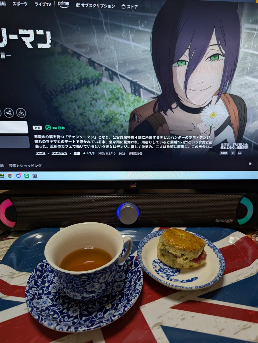 ffcrio1's tweet photo. チェーンソーマン本編はお茶やお食事に向かない内容だったけど、さてこれはどうかな？

始まる前に我慢できなくて手を付けた、ジークレフさん　祁紅工夫　春尖茶
ザ　バルモラルホテル　アールグレイポピーシードスコーン
英国菓子ブリティッシュプディングさん　ルバーブのジャム
#茶好連 https://t.co/vu0Y7zwa23