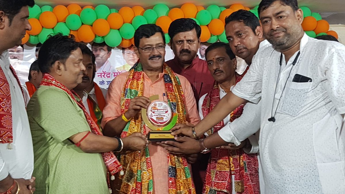 RahulSinhaBJP's tweet photo. Attended a Blood Donation Camp at Howrah's Bishal Market. https://t.co/kXjYTwYEAw