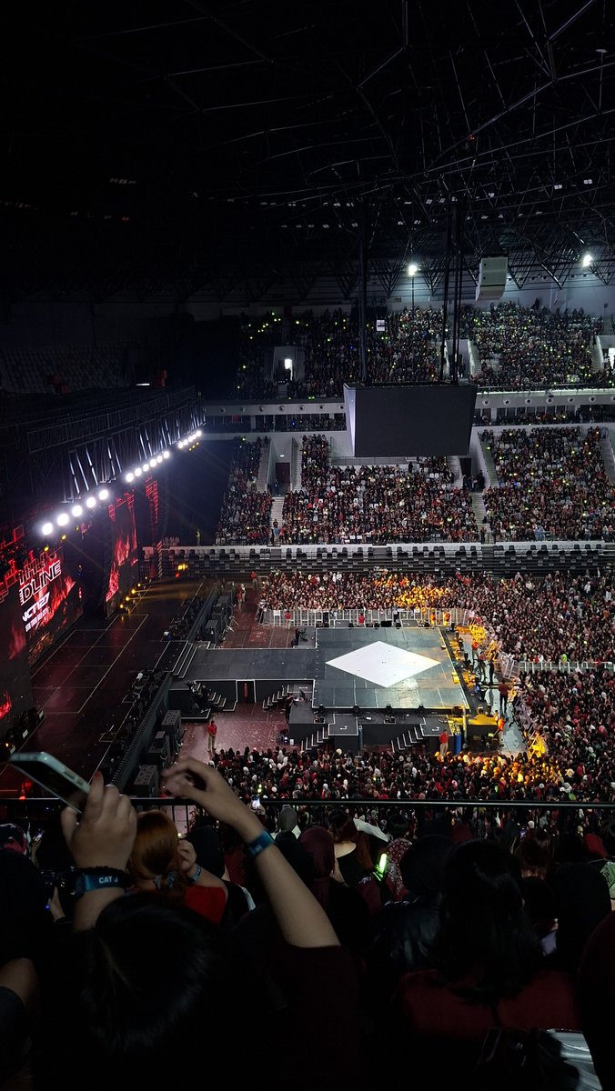 ppyotoram's tweet photo. View dari door 4c row 37 sn 107 https://t.co/9exlkeVUDT