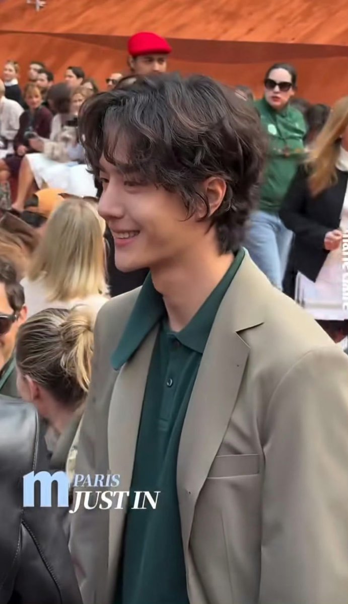 tracer85_effect's tweet photo. Wang Yibo Demonstrates Strong Brand Synergy at Paris Fashion Week.

WANG YIBO LACOSTE PFW SS27
#WangYiboxLacosteSS27 https://t.co/E0vLodhGvy