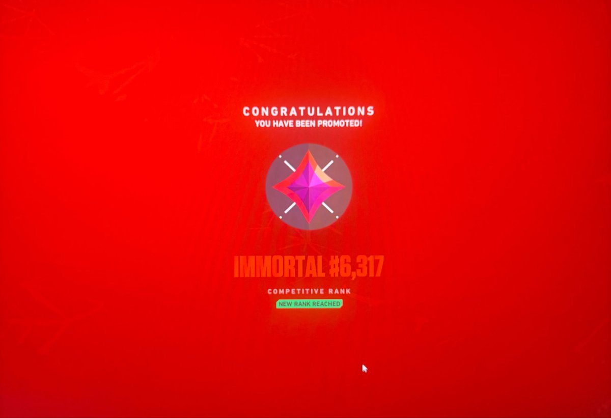 hrnyxdlol's tweet photo. #val #valorant #eboy #comboy #immortal #carry https://t.co/xosJFV73lE