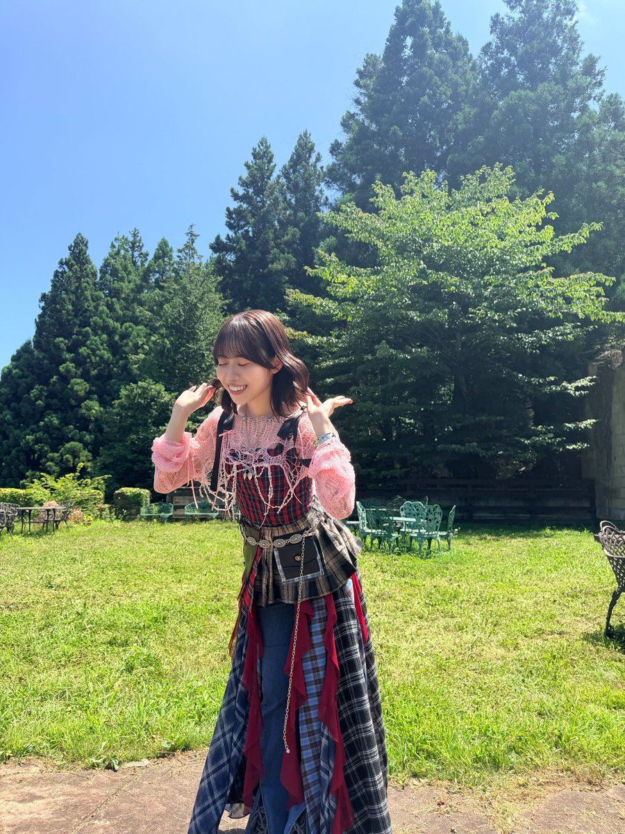 SayuriDate's tweet photo. 🌼『Diary☆Parade』 MV🌼
インスタにてオフショット投稿しました📸
https://t.co/uuDKzuHg1i
THE  快晴！！！☀️

https://t.co/T6RsJbnHjY
⬆️MVはこちらから〜！🤭✨
#伊達さゆり_ダイパレ https://t.co/82lk2D5hVX