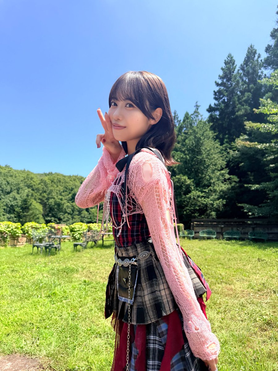 SayuriDate's tweet photo. 🌼『Diary☆Parade』 MV🌼
インスタにてオフショット投稿しました📸
https://t.co/uuDKzuHg1i
THE  快晴！！！☀️

https://t.co/T6RsJbnHjY
⬆️MVはこちらから〜！🤭✨
#伊達さゆり_ダイパレ https://t.co/82lk2D5hVX