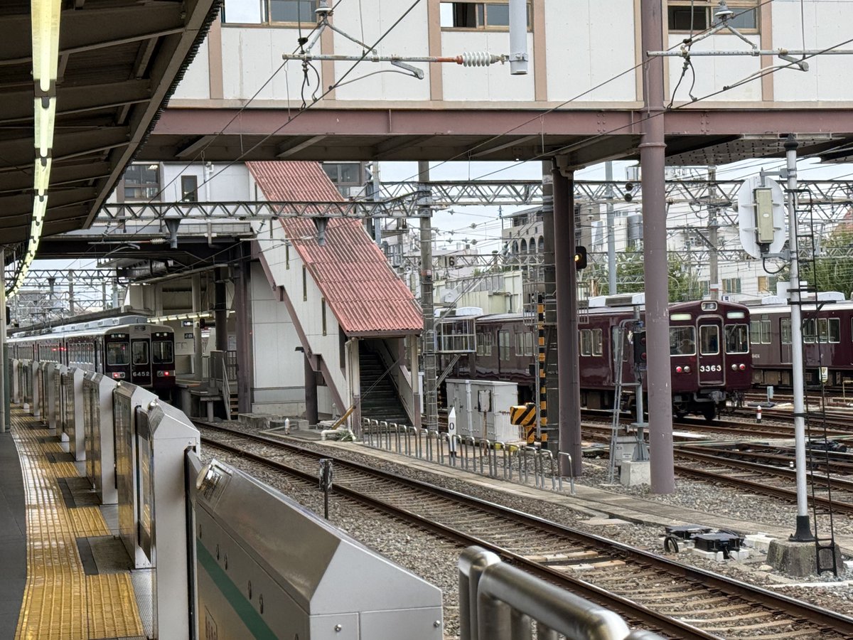 mr_8020's tweet photo. 6300系と3300系 https://t.co/fjXHMmxOTB