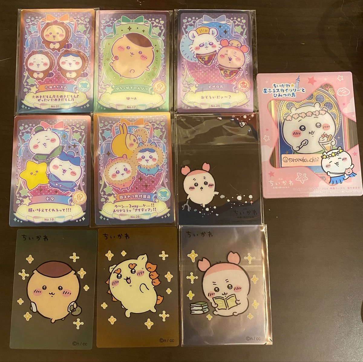 tarareba_chii's tweet photo. 【交換】 ちいかわ キャラカットステッカー ダイカットステッカー ウエハース

求） ヒトハフタバ ＞ ちいかわ車 ＞ ちいかわﾔﾝﾊﾟﾊﾟﾝ
譲）画像1.2

全て複数枚求めてます。
纏めての方優先です。
郵送のみ。

よろしくお願いします！ https://t.co/CwYG3ItvL4