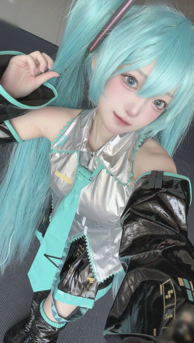 mapoyo_221's tweet photo. VOCALOID / 初音ミク 🩵🎶 https://t.co/jaTMqWflSg