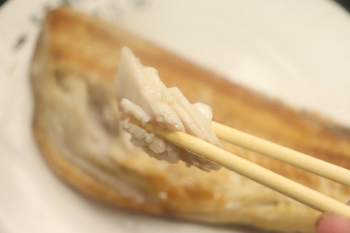 ayanoseal's tweet photo. 晩ご飯～🎵
ホッケ焼きと厚焼き玉子で
脂のノリが良さげな縞ホッケを購入
厚焼き玉子は毎度の少し甘めで作る
見た目通り旨いホッケでご飯も進む
大盛りご飯もペロリと完食ご馳走様でした( ‘ω’)ŧ<”ŧ<” https://t.co/E9e7iKKBJD