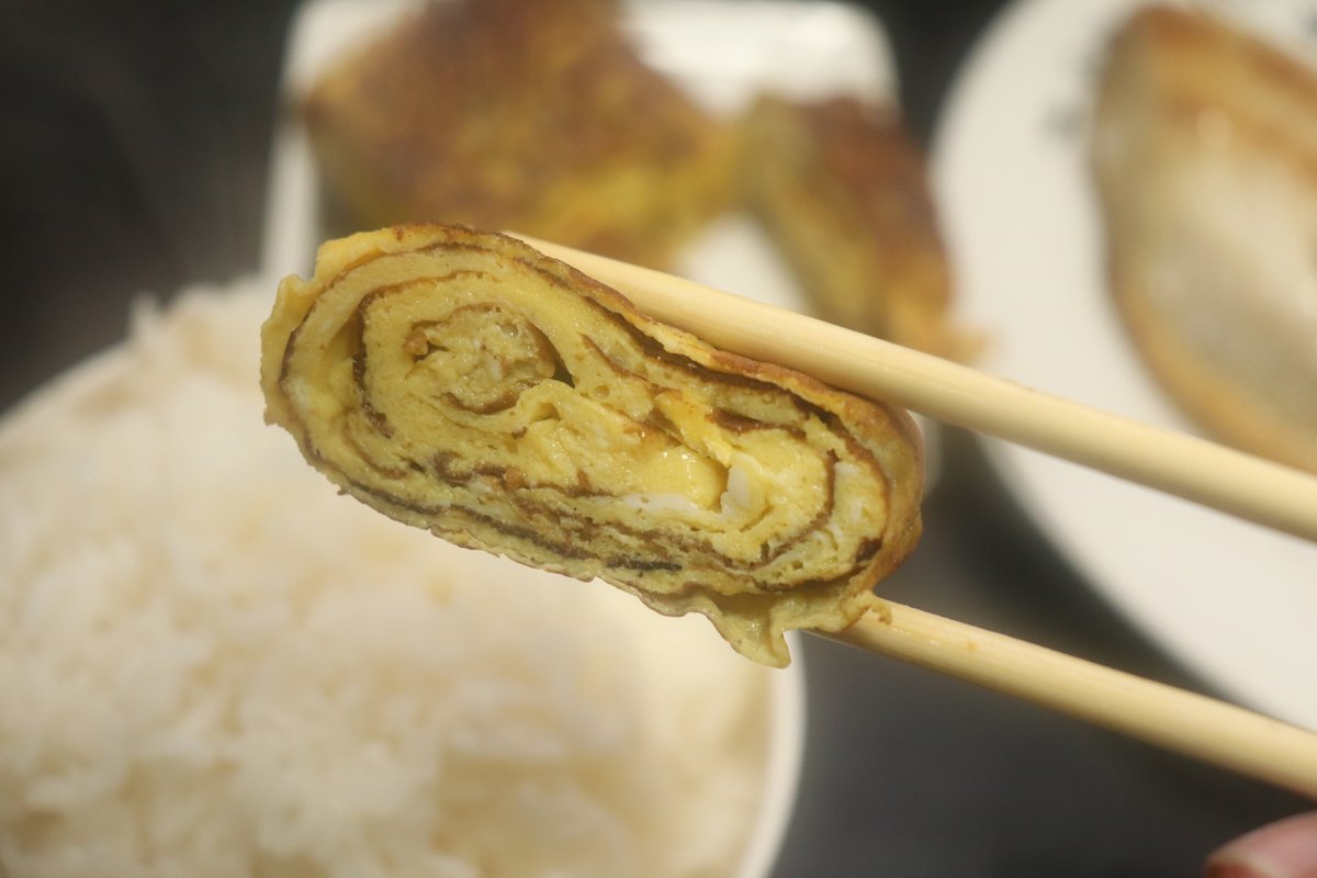 ayanoseal's tweet photo. 晩ご飯～🎵
ホッケ焼きと厚焼き玉子で
脂のノリが良さげな縞ホッケを購入
厚焼き玉子は毎度の少し甘めで作る
見た目通り旨いホッケでご飯も進む
大盛りご飯もペロリと完食ご馳走様でした( ‘ω’)ŧ<”ŧ<” https://t.co/E9e7iKKBJD