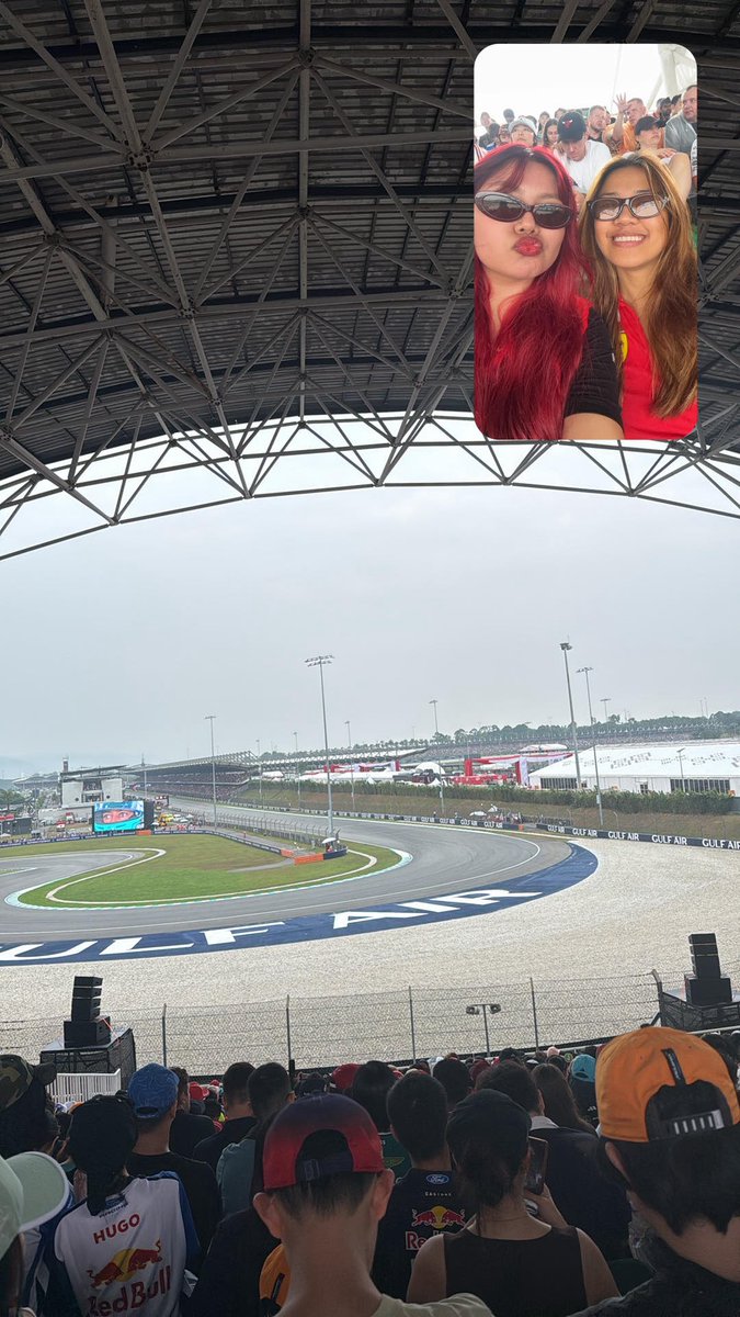 louvseonghyeon's tweet photo. keonhyeon in sepang! 🏎️🤍 (ferrari truthers) ft. me &amp; my friend nyahaha #BahrainGP https://t.co/4b7gAkMVkv
