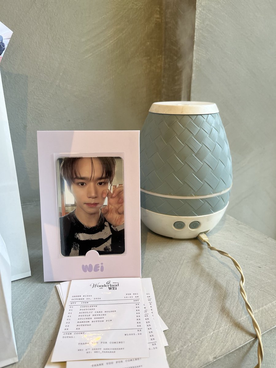 withjbj's tweet photo. If you know, you know 

#diffuser https://t.co/HUMODjsMBk