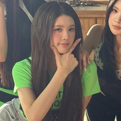 sillyeina's tweet photo. #NewProfilePic https://t.co/2eO2f6qHOG