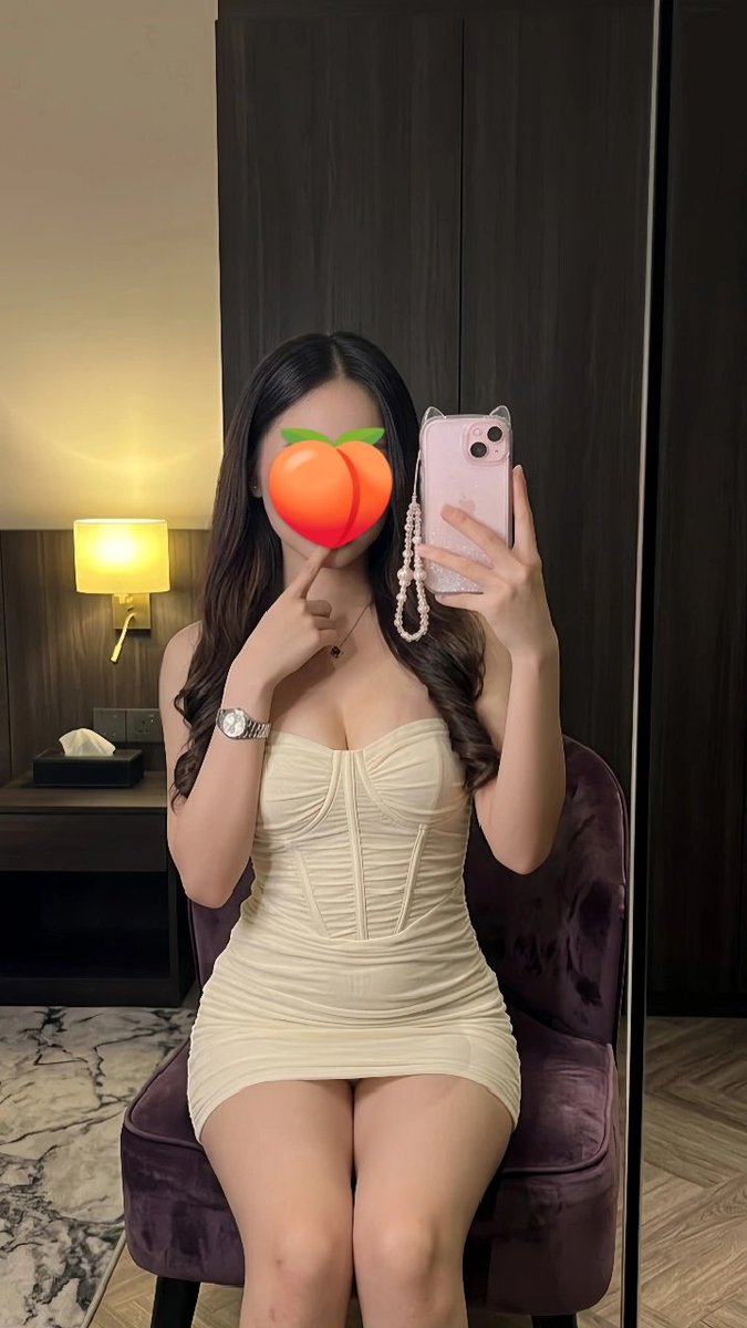 VelinaPanly8de's tweet photo. Cantik cantik jomblo aku ini 😀 https://t.co/EgpOWnVqgJ