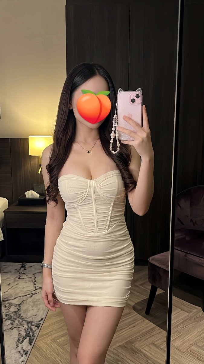 VelinaPanly8de's tweet photo. Cantik cantik jomblo aku ini 😀 https://t.co/EgpOWnVqgJ