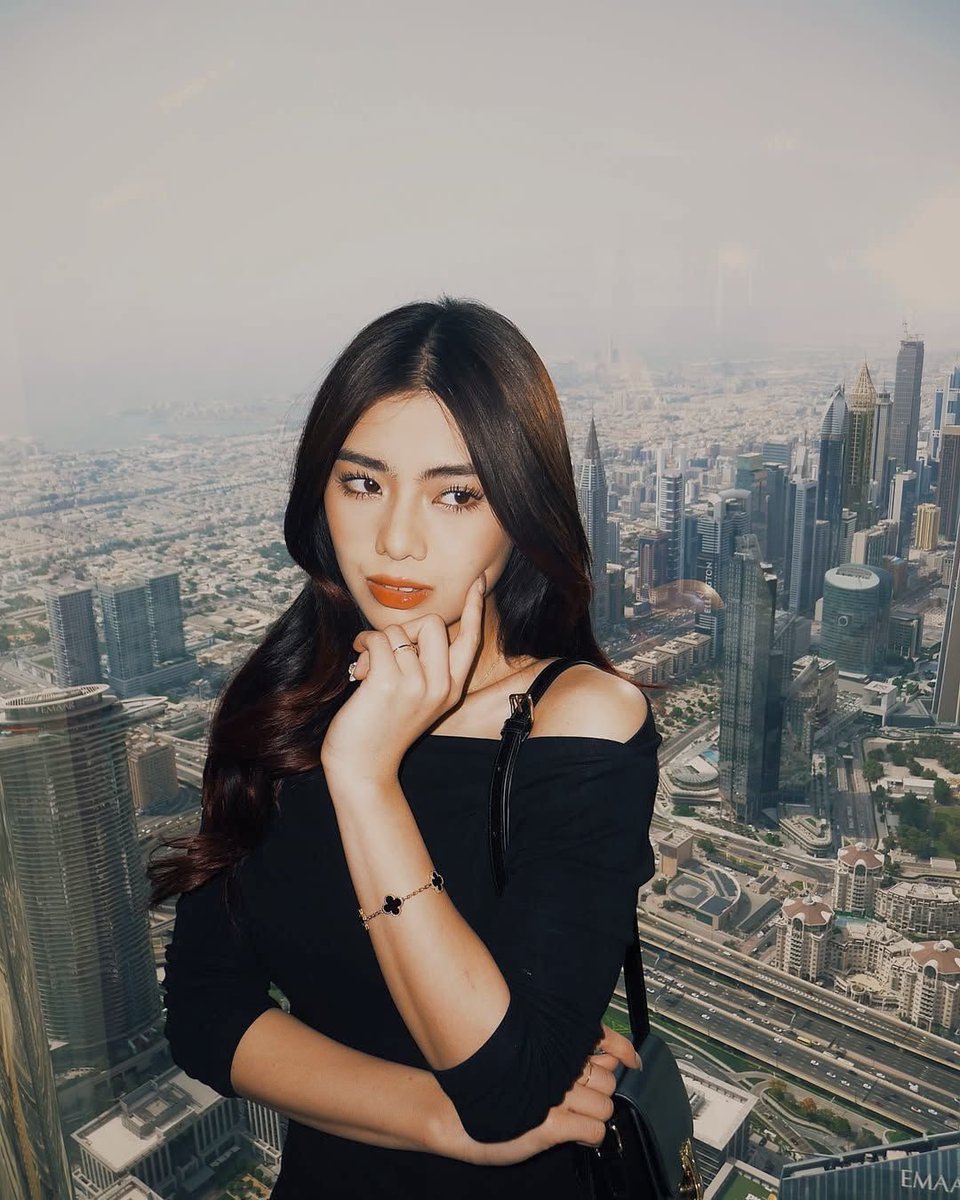 aiahmki's tweet photo. rings &amp; blings | a #mikhaiah special oneshot au

wherein Allina (🐶) loses her wedding ring. https://t.co/cCzlxembSH