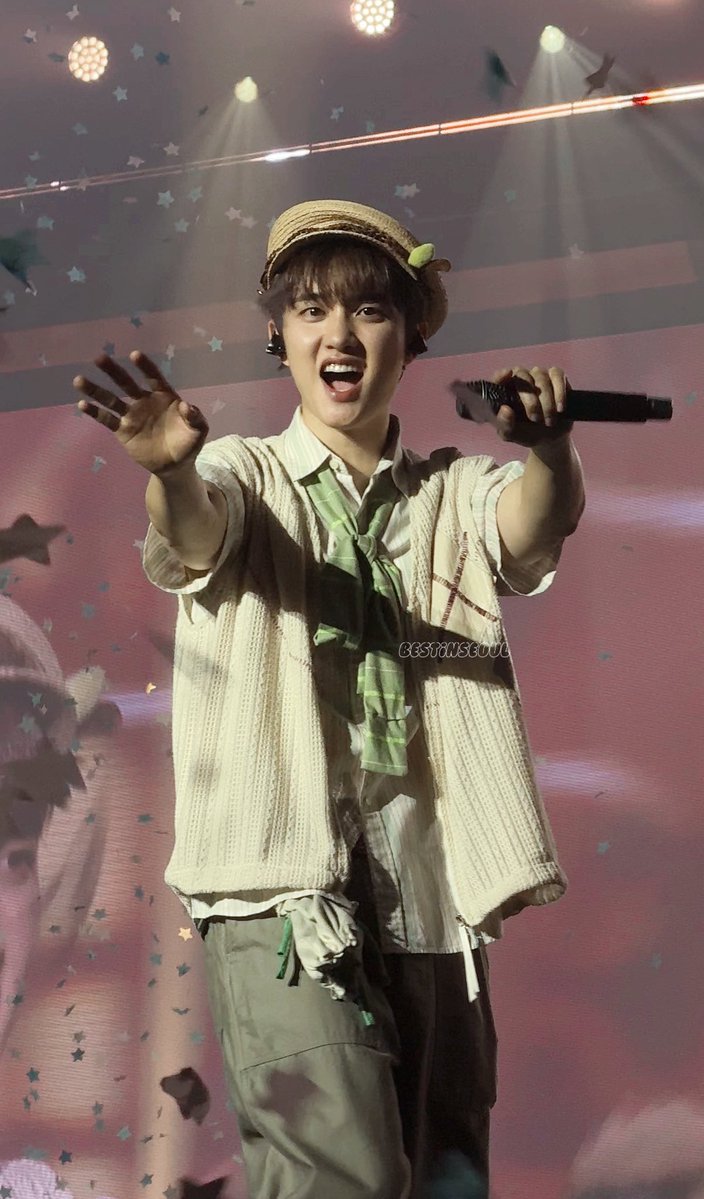 best_in_seoul's tweet photo. ถ้าผมหายไปโปรดทราบว่าไปบวช ให้สตล😭😭😭😭😭😭😭 #DAYOFF_INSEOUL
#도경수_데이오프_막콘 https://t.co/J7lREaEbcR