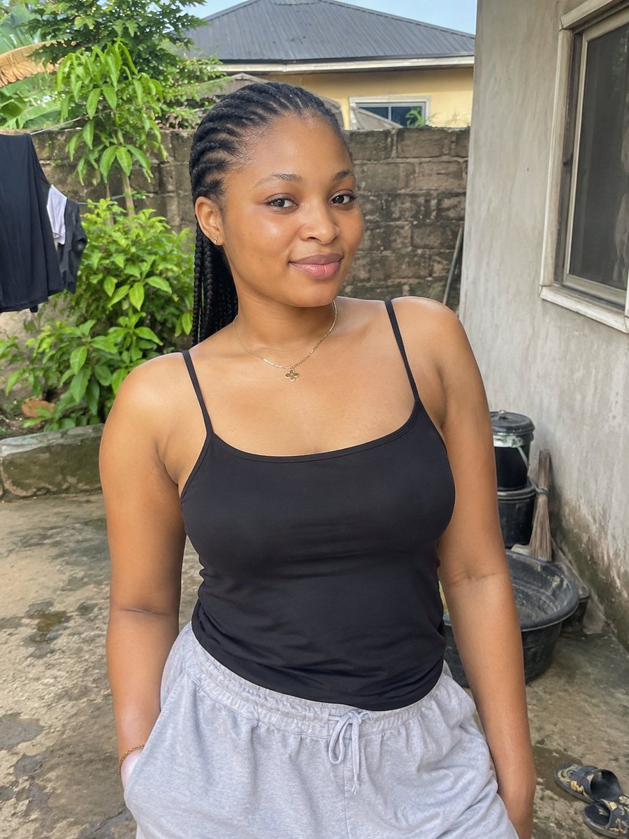 your_ladynow's tweet photo. You think HIV is dangerous?

You can live with HIV and still be healthy. 🍃

I look good, don't I? Still accepting DMs. ☺️ https://t.co/mRZ2kvmHq1