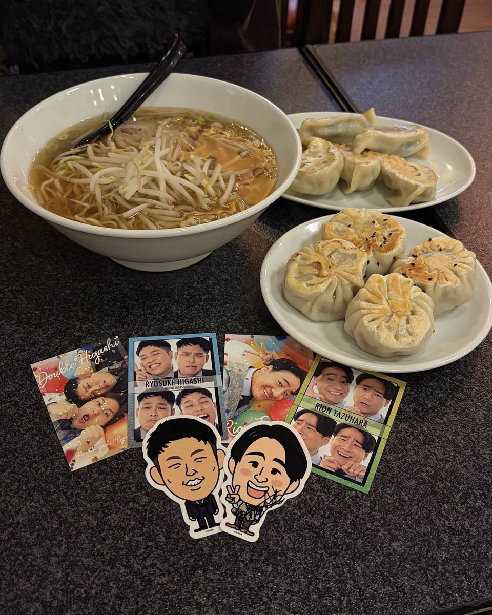 otsnyz's tweet photo. 久々に寄席2ステした(★‿★) 超～～笑った！
盆踊りぶりに会えたお友達と🍜🥟♩ https://t.co/B4UpTLrann