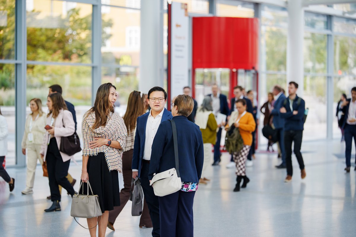 EURETINA's tweet photo. We’re in the final hours of #Euretina26

May the insights and connections continue to inspire your work.

Catch up on the latest Euretina news: https://t.co/9S5DRtxDzo

#EuretinaFeeling #RetinaCommunity #MedicalEvents #Ophthalmology #Networking https://t.co/Et3N8jTE2X