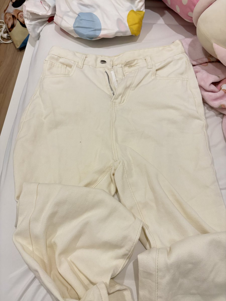 murq3smjer's tweet photo. size L price : 120

#ส่งต่อเสื้อผ้า #ส่งต่อเสื้อผ้ามือสอง https://t.co/Ms7GOz78mu