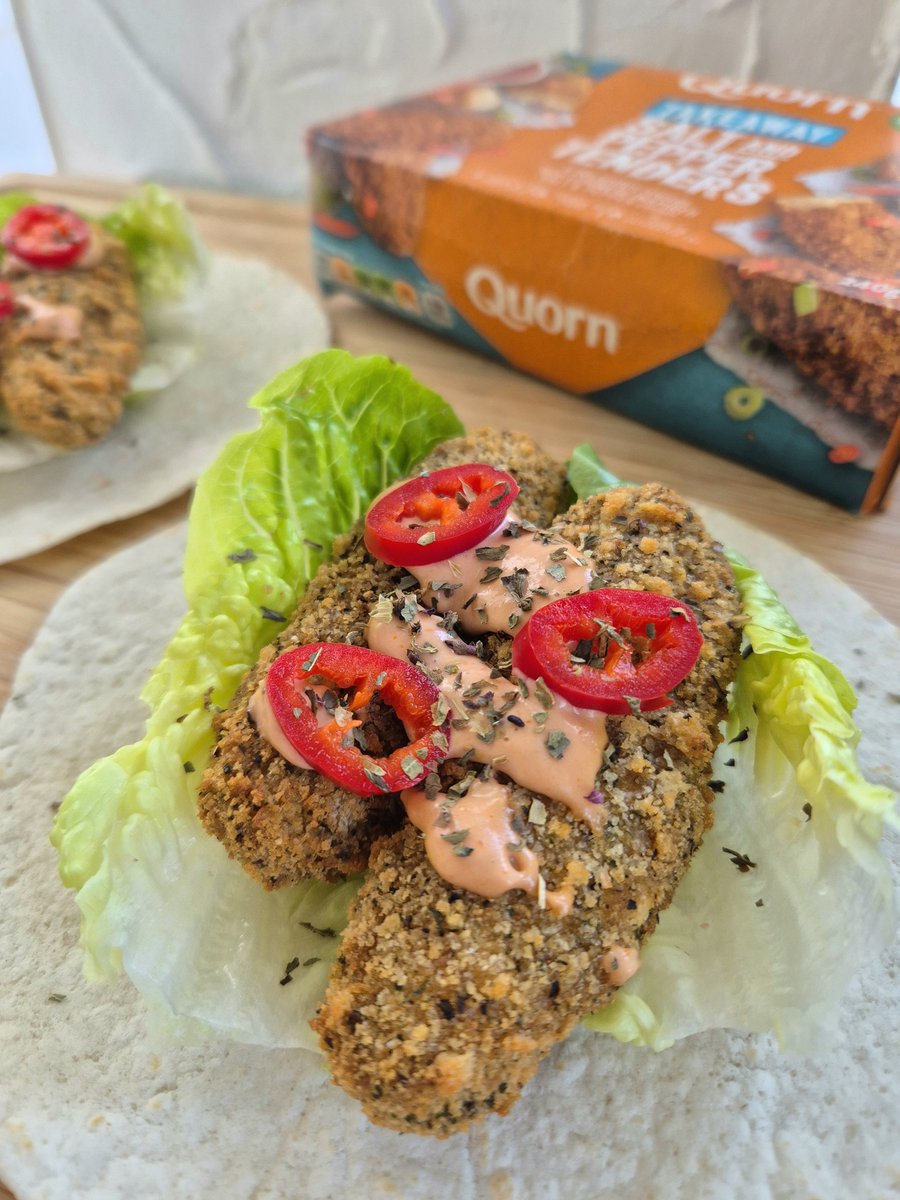 greenheart03's tweet photo. AD ใQuorn Takeaway Range โข
๐ Salt & Pepper Tender Wraps
๐ United Kingdom ๐ฌ๐ง
#Quorn #meatless #homemade #viral #snacks #collab #viralfood #meatfree #dinner #burgers #tenders #mealideas #easyrecipes #homecooking #comfortfood #britishfood #influencer #fyp #healthy #england #uk https://t.co/qjZibIGMon