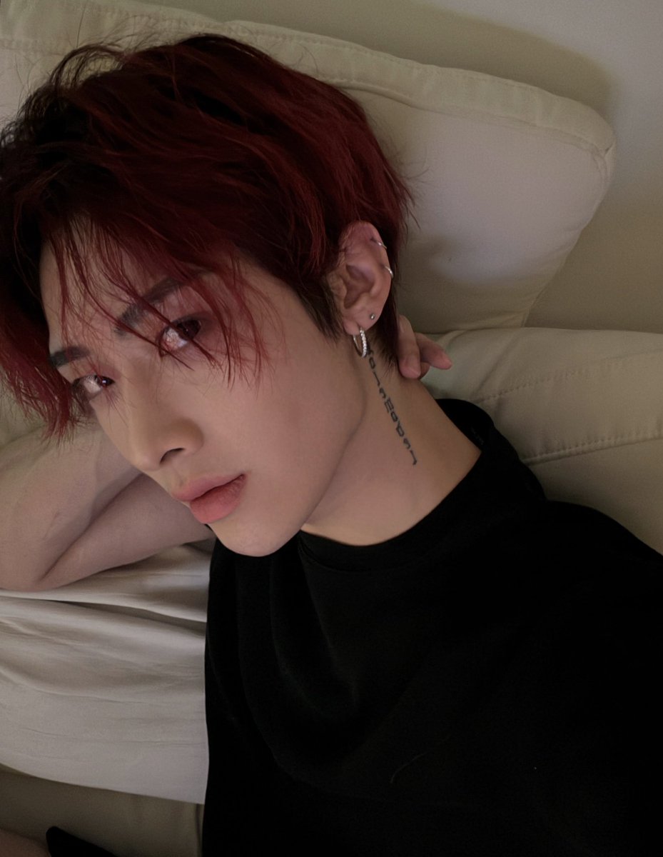 quanruichat's tweet photo. 261005 🐱📸 12:26AM https://t.co/xWUYAmviqr