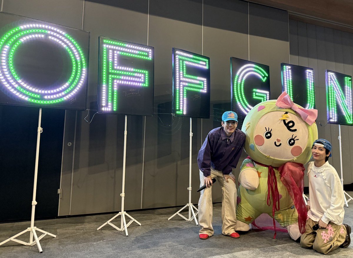 LightingforOG's tweet photo. แฮปปี้เบิร์ดเดย์ดาด๊าของพี่บี๋~ ขอให้พี่กันมีความสุขมากๆ งานเยอะๆ ปังๆ ลูกค้ารักลูกค้าเอ็นดูวววว สุขภาพร่างกายแข็งแรงนะคะ 🎂💚🤲🏻✨ 

#AlwaysWithGunAtthaphan
#กันอรรถพันธ์ #GunAtthaphan https://t.co/DibCRM4MTa